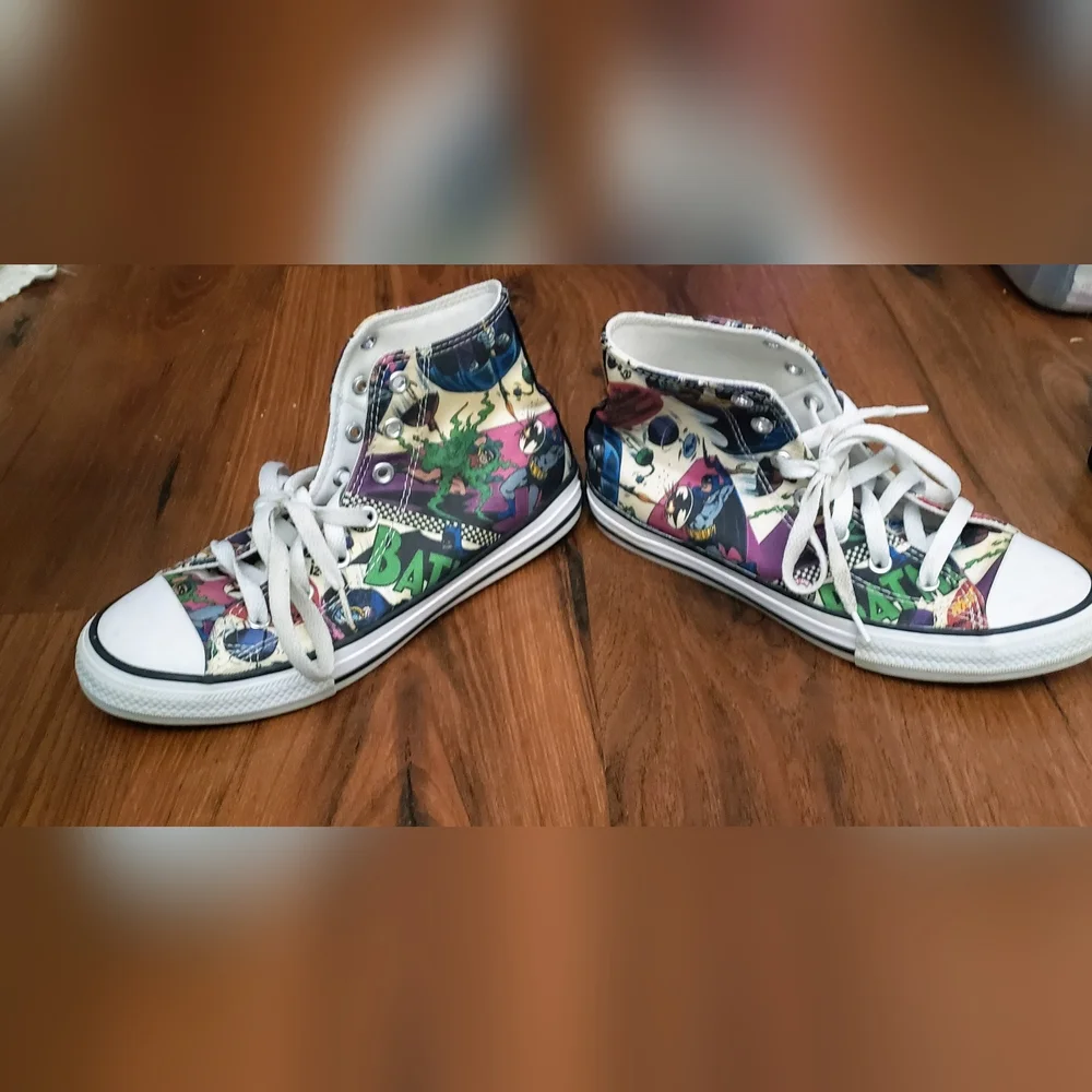Chuck Taylor Batman Converse Youth Size 3